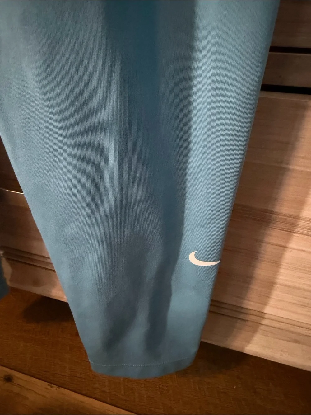 Nike Women’s High-Waist Leggings- Medium